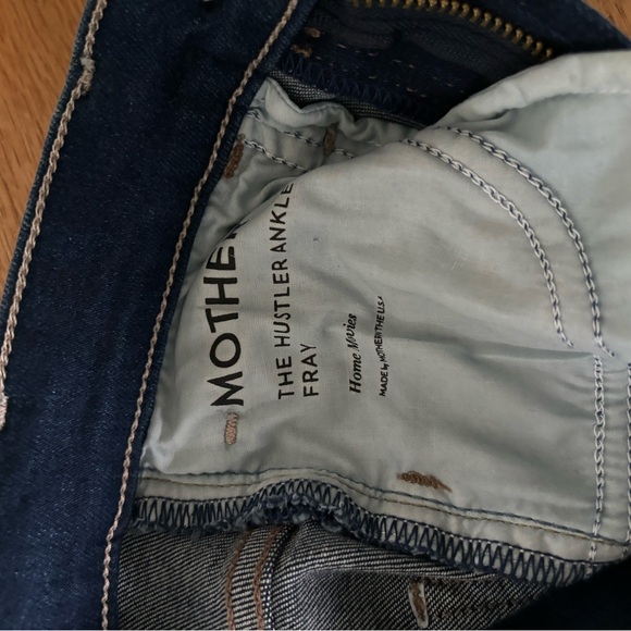 Mother The Hustler Ankle Fray Jeans BNWT - Picture 5 of 6
